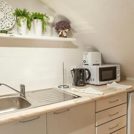 A41- Olive Tree Street 1 Bed Flat Appartement Lagos Buitenkant foto