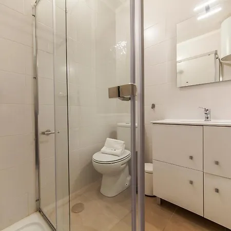 A41- Olive Tree Street 1 Bed Flat Appartement Lagos Buitenkant foto